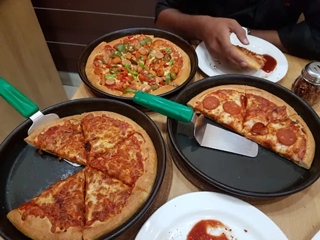Pizza Hut | Anna Nagar, Chennai