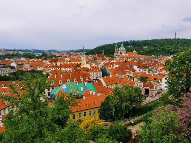 QUESTTOUR•Экскурсии и трансфер Прага/Чехия/Европа