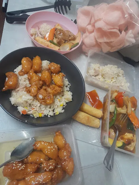 Rin's Thai Chinese Restaurant