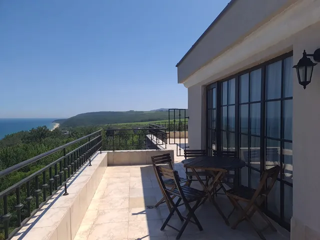 The Cliff Obzor Bay Holiday Apartments