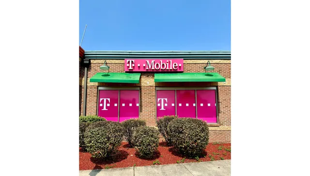 T-Mobile Authorized Retailer
