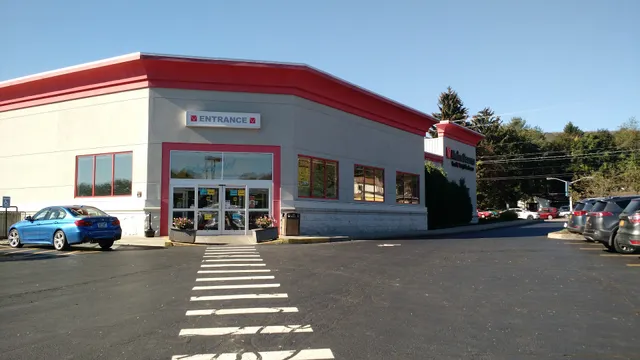 Maines Food and Party Warehouse