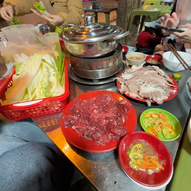 Bò Nhúng Dấm 19 Dốc Hòe Nhai