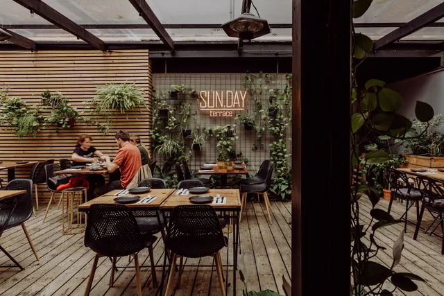 SUN.DAY Terrace - Georgian Kitchen