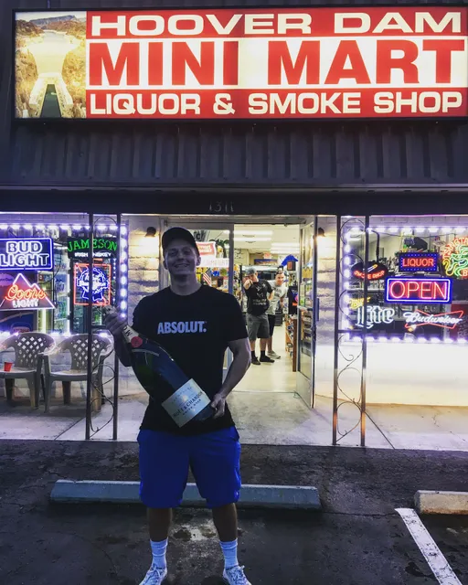 Hoover Dam Mini Mart Liquor & Smoke Shop