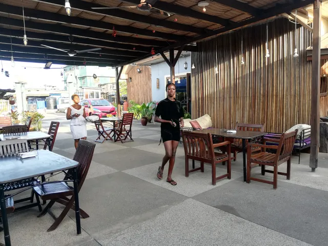 Bombay Indian Restaurant