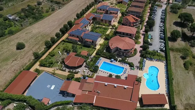 Club Esse Aquilia Beach Village