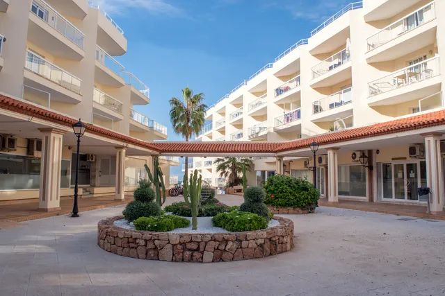 Intercorp Hotel Group - Head Office