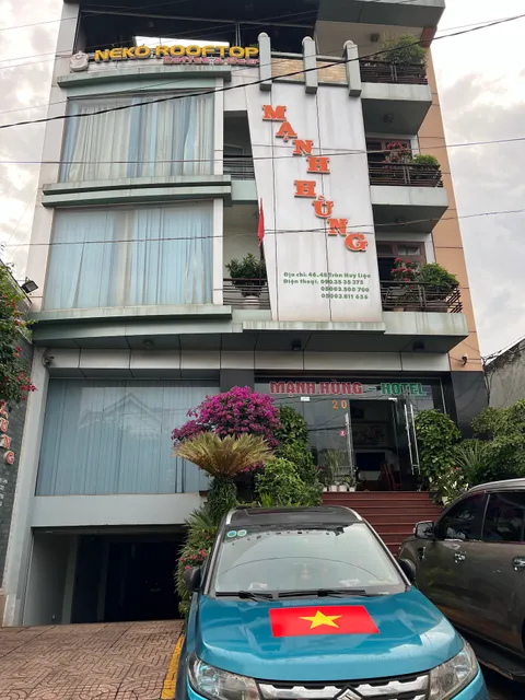 Khách sạn Mạnh Hùng