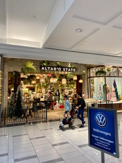 Altar'd State West Town Mall
