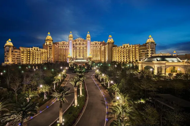 Chimelong Circus Hotel