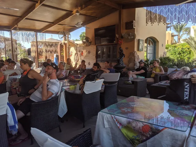 Dunes Restaurants & Bars