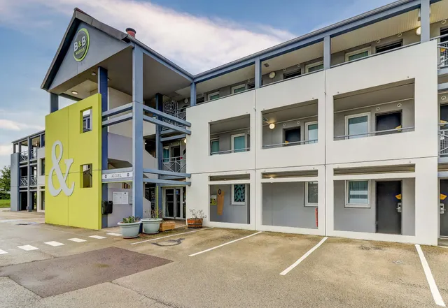 B&B HOTEL Dijon Marsannay