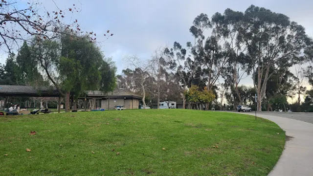 Kenneth Hahn Visitor Center