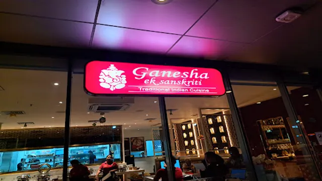 Ganesha ek Sanskriti Sunset Road (Traditional Indian Cuisine & Bar)
