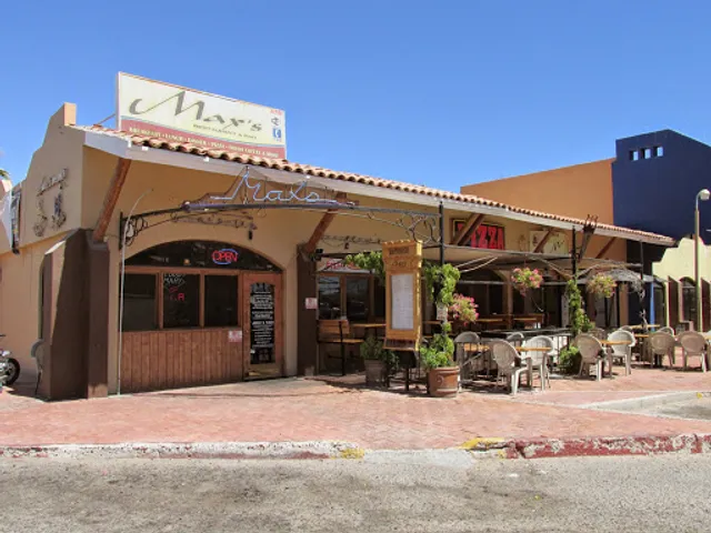 Max's Restaurant and Bar