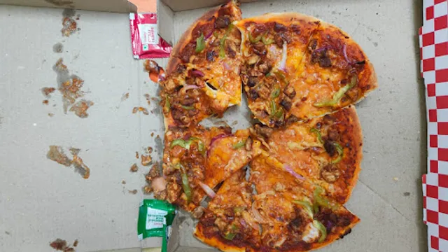 Starboy Pizza & Shakes