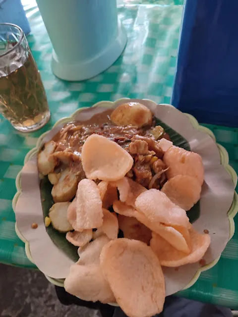 Gado Gado Djadoel