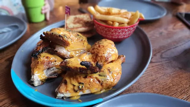 Nando's Ealing Common