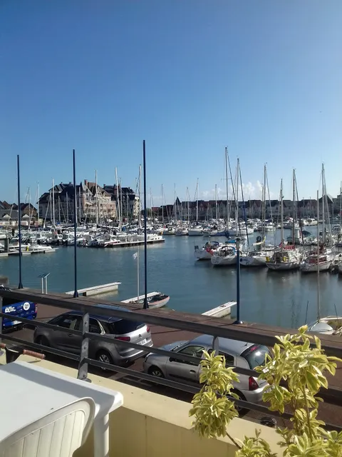 APPARTEMENT LOFT CABOURG