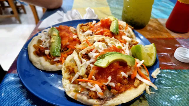 Antojitos La Sirenita