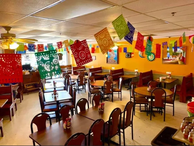 Los Molcajetes Mexican Restaurant