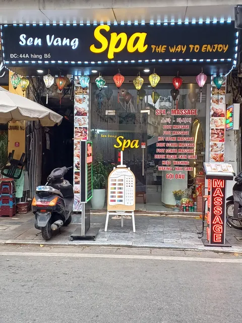 Sen Vang Spa Massage - Nourishing Shampoo-Nails