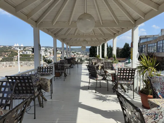 Oriental Cafe & Restaurant