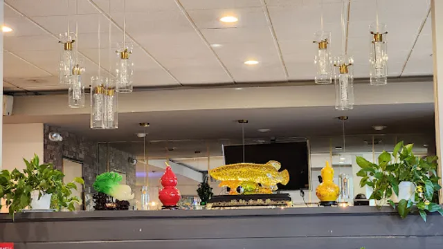 Iron Wok Asian Cuisine Rancho Bernardo