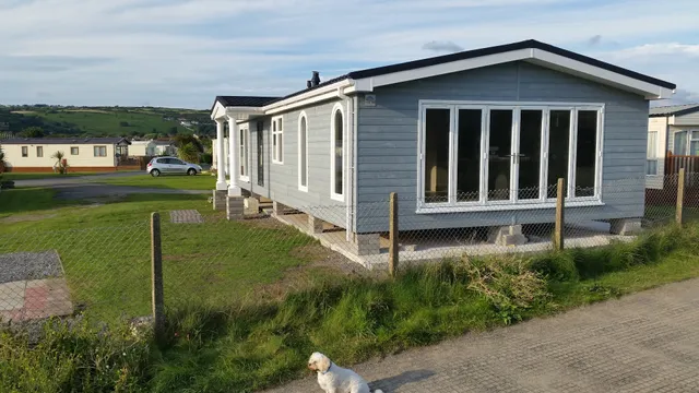 Shoreline Caravan Park