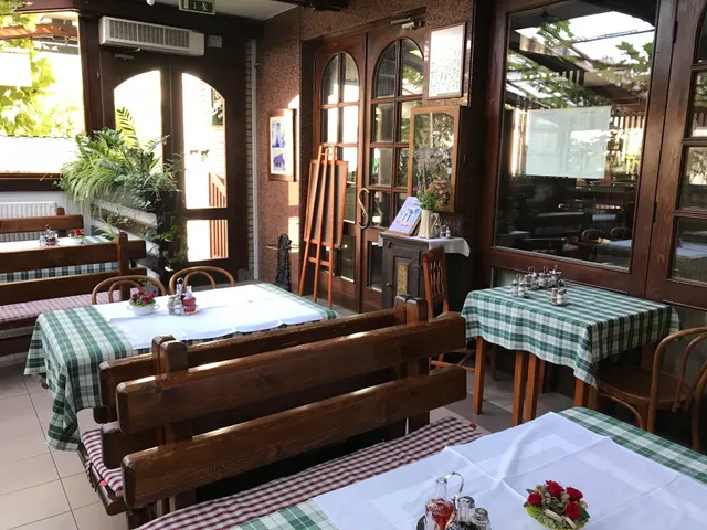 Gostilna "Pri stričku"