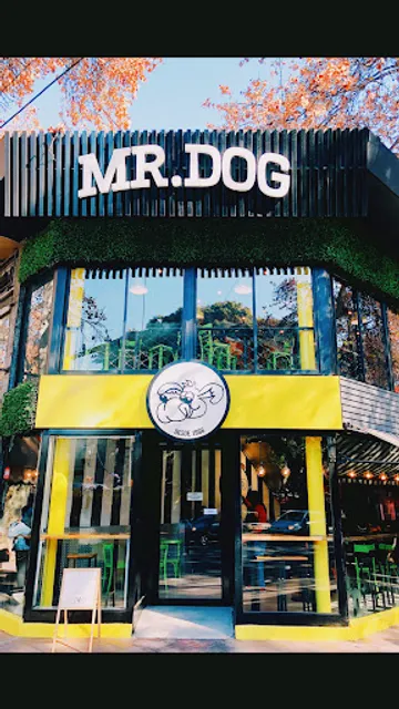 MR.DOG CALLE GODOY CRUZ.