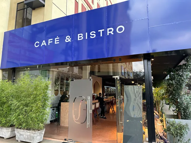 Sirwo Coffee Café and Bistro