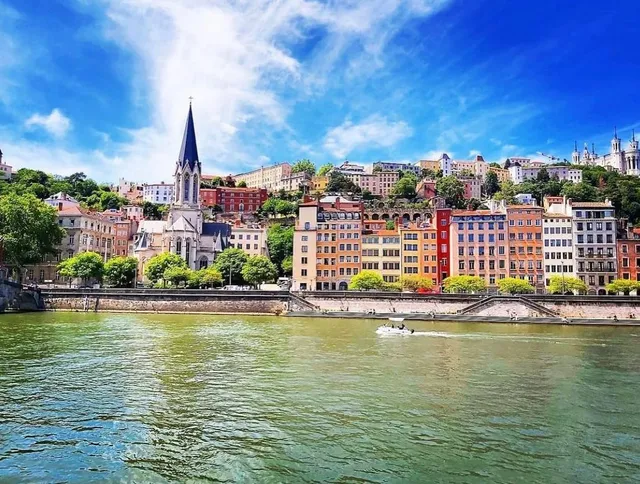 Cap Confluent location de bateaux avec et sans permis