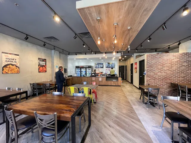 bb.q Chicken Urbana Champaign