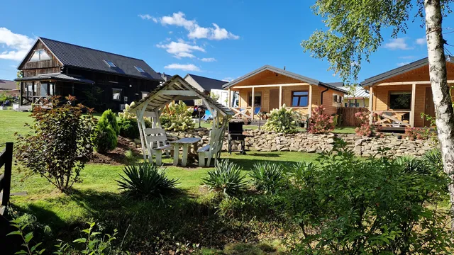 AGROTURYSTYKA VIP VILLAGE LAS WODA ROWER