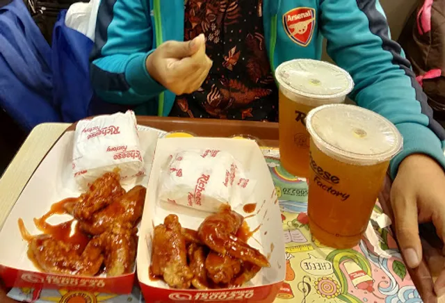 Richeese Factory Arion Mall