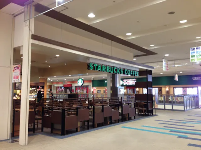 Starbucks Coffee - Aeon Mall Tomiya