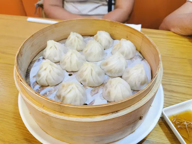 Jiajia Baozi Stuffed With Juicy Pork