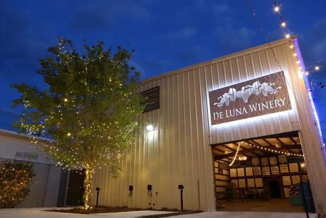 Court of De Luna Event Space