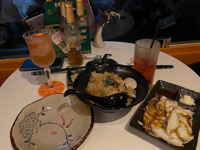 七宗醉餐酒館 - 「暫停營業中」「歡迎追蹤唉居臉書」桌遊妹酒酒吧 兩種系列特調