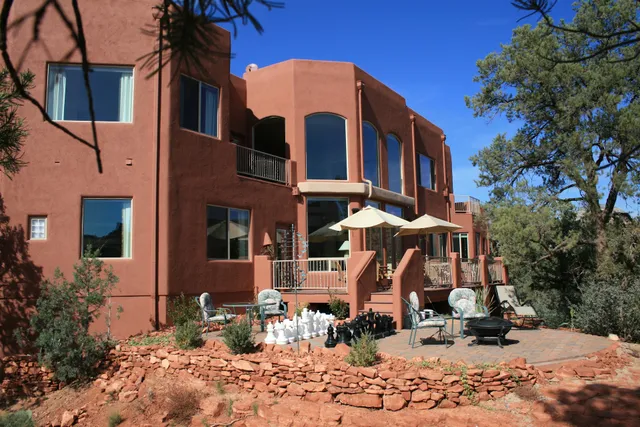 Sedona Cathedral Hideaway B&B & Spa