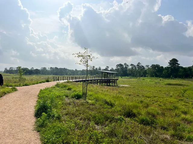 Memorial Park Prairie Viewing Platform