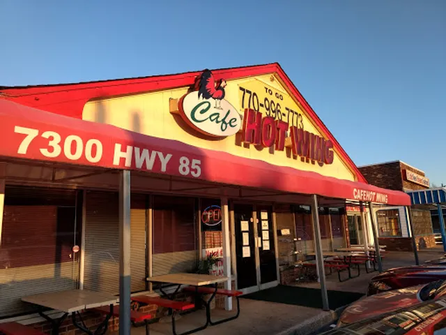 Cafe Hot Wing