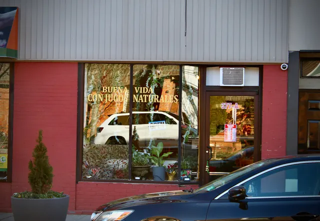 Buena Vida Con Jugos Naturales