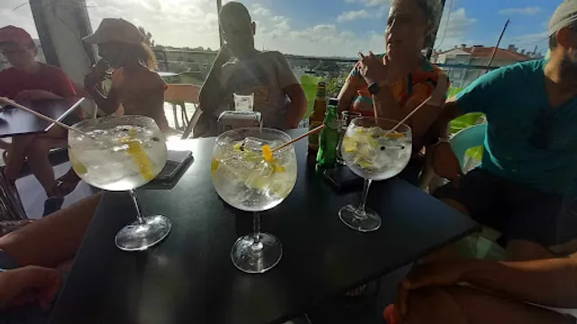 Garden Bar - Parque do Vieiro