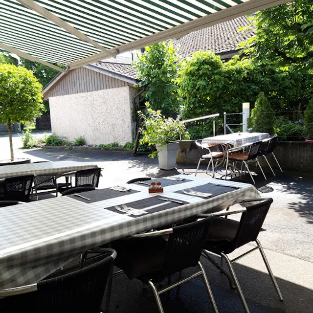 Gasthaus zum Löwen Neftenbach