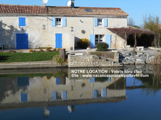 Gîte"les volets bleu clair, le petit louvre" Marais Poitevin,pêche, barque, vélos, cheminée, terrain boules