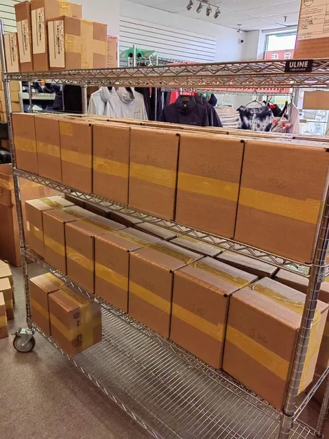 大黄蜂 国际快递/速递/国际快递/UPS/Canada post/文件特快专线/行李专线/香港特快专线/