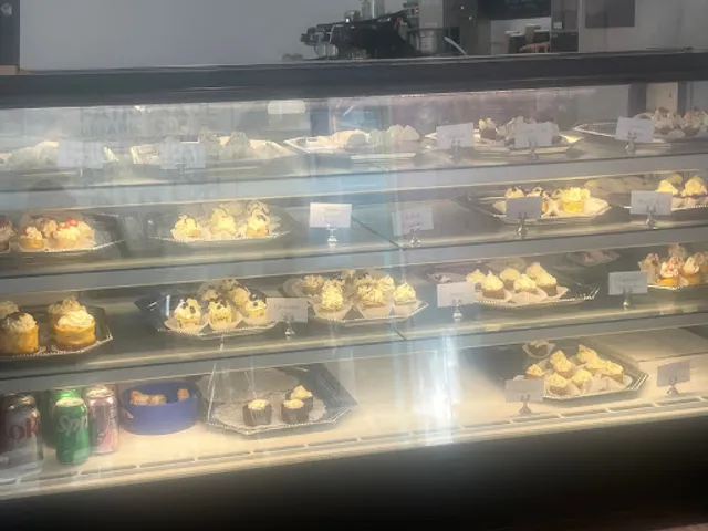 Jennifer Pennifer Bakes